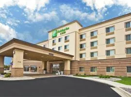 Holiday Inn & Suites Green Bay Stadium by IHG