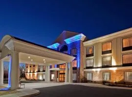 클리프턴 파크에 위치한 호텔 Holiday Inn Express Hotel & Suites Clifton Park, an IHG Hotel