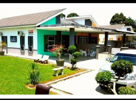 Taiping Homestay Husna Afina, מלון בטאיפינג