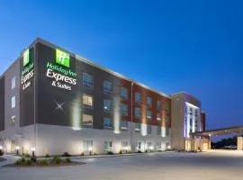 Holiday Inn Express & Suites - Sterling by IHG