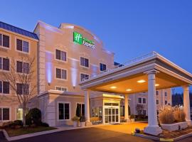 Hotel Foto: Holiday Inn Express Boston/Milford Hotel, an IHG Hotel