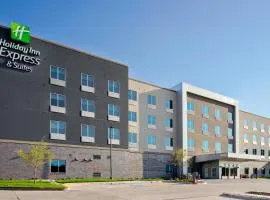 Holiday Inn Express & Suites Lubbock Central - Univ Area by IHG