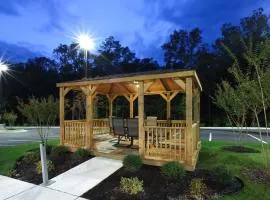 Holiday Inn Express & Suites Maumelle by IHG