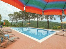 호텔 사진: Lavish Holiday Home in Subbiano Arezzo with Swimming Pool