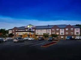 Holiday Inn Express & Suites Birmingham South - Pelham, an IHG Hotel, hotell i Pelham