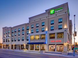 A picture of the hotel: Holiday Inn Express & Suites - Kansas City KU Medical Center, an IHG Hotel