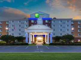 Holiday Inn Express Hotel and Suites Petersburg - Fort Lee by IHG