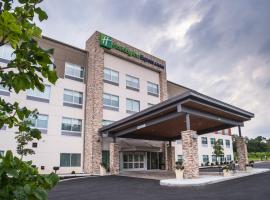 Holiday Inn Express & Suites Kingston-Ulster by IHG, ξενοδοχείο σε Lake Katrine