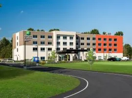 Holiday Inn Express Queensbury-Lake George Area by IHG