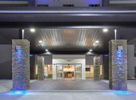 Hotel Photo: Holiday Inn Express & Suites Lincoln I - 80, an IHG Hotel