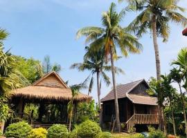 Foto di Hotel: Lom Lam Eco Village Happy Homestay