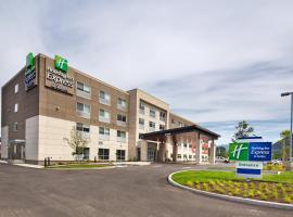 Holiday Inn Express & Suites Terrace by IHG, hotel in Terrace