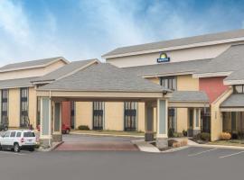 Foto do Hotel: Days Inn by Wyndham Indianapolis Northeast