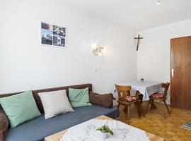 Hotel fotoğraf: Simplistic Apartment in Salzburg near Mirabell Palace