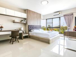 Hotel Photo: Central Place Serviced Apartment Angsil