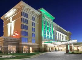 A picture of the hotel: Holiday Inn and Suites East Peoria, an IHG Hotel