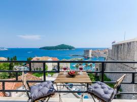 Foto di Hotel: Ragusa Seaview Apartment with Balcony