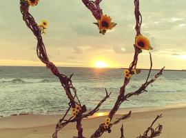 Фотографія готелю: Casa de praia a beira mar com piscina em Natal.