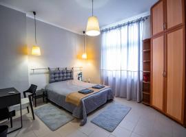 Hotel kuvat: Huge Stylish Apartment Monroe 1 / City Centre