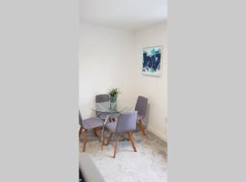 Hotel Foto: Newly refurbished modern one bedroom flat.