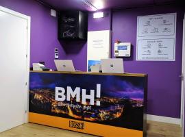 Hotel Photo: Bilbao Metropolitan Hostel by Bossh Hotels