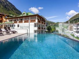 Alpenresidenz Ballunspitze - Kinderhotel, hotel in Galtür