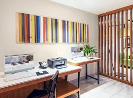 Holiday Inn Express & Suites Junction by IHG