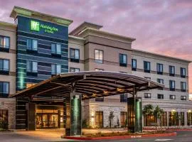 Holiday Inn & Suites Silicon Valley - Milpitas by IHG