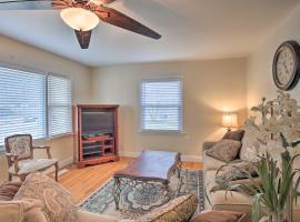 Hotel fotografie: Beautiful Bartlesville Family Home with Game Room!