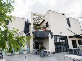 HOTEL ALCAZAR