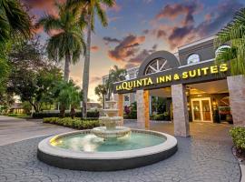 A picture of the hotel: La Quinta by Wyndham Coral Springs South