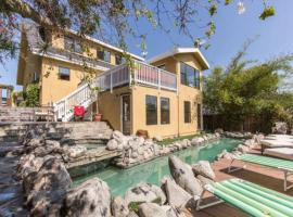 Hotel Photo: Lg BEACH Home, POOL, Hot Tub, Close to Beaches & Downtown El Segundo Beach