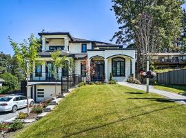 Фотографія готелю: Luxury Vancouver Home with Patio & Views of Downtown