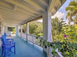 Hotel kuvat: St Croix Home with Caribbean Views - 1 Mi to Beach