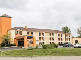 Days Inn by Wyndham Flint/Bishop International Airport, hotel in Flint