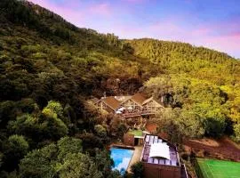 Grand Mercure Puka Park Resort