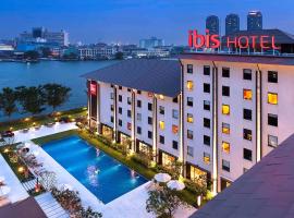 होटल की एक तस्वीर: Ibis Bangkok Riverside