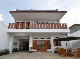 Hotel Photo: SUPER OYO 3309 Forrest’inn