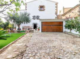 Hotel Foto: Holiday Home Rectoria del Castell