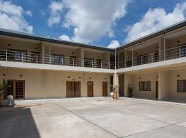 Mokorro Hotel, hotel in Chingola