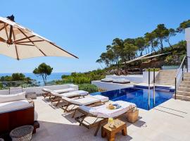 รูปภาพของโรงแรม: Amazing Villa - Santa Eulalia del Río!