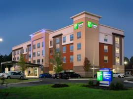 Hotel Photo: Holiday Inn Express & Suites - Fayetteville South, an IHG Hotel