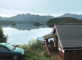 호텔 사진: Two-Bedroom Holiday home in Vågland 4