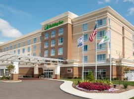 Holiday Inn Indianapolis Airport by IHG, khách sạn ở Indianapolis