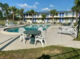Motel 6 Marianna, FL