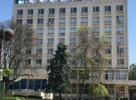 Хотелски Комплекс Родина