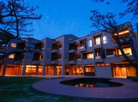 Awaji Hamarikyu Takumi, hotel in Minamiawaji