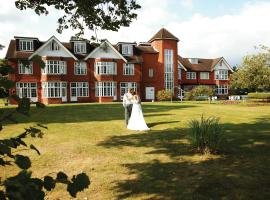Grovefield House Hotel By Uno -FREE PARKING, Hotel in Slough