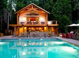 Evergreen Lodge at Yosemite