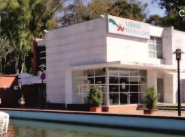 Lisboa Bungalows, hotell i Lissabon